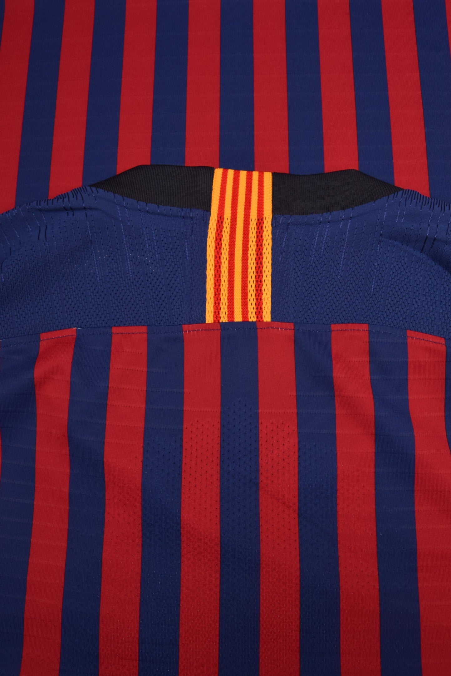 Authentic New FC Barcelona Nike Vaporknit 2018 - 2019 Player Issue Home Football Shirt BNWT Deadstock Size XL Red Blue Rakuten