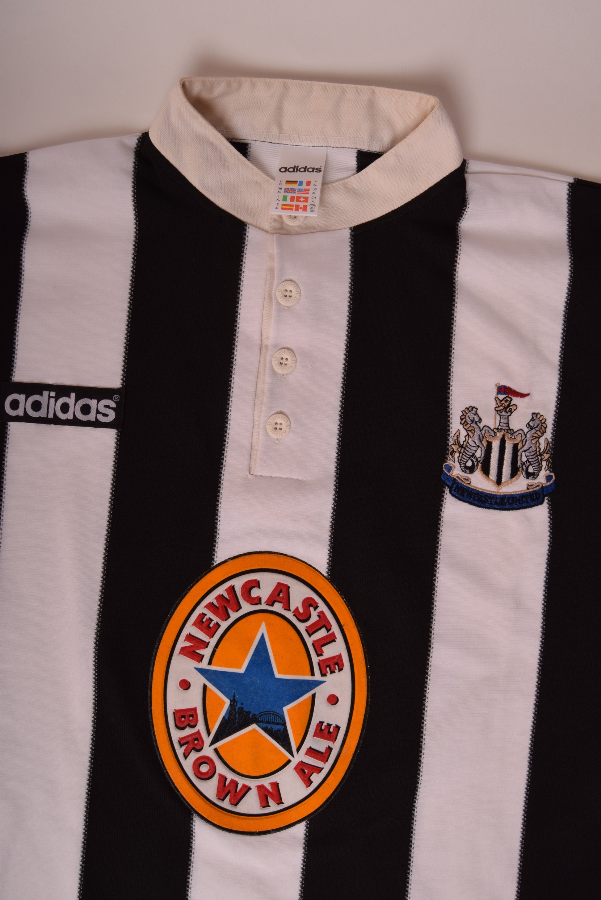 Vintage Newcastle Adidas Home Football Shirt 1995-1997 Black White #10 Size XL