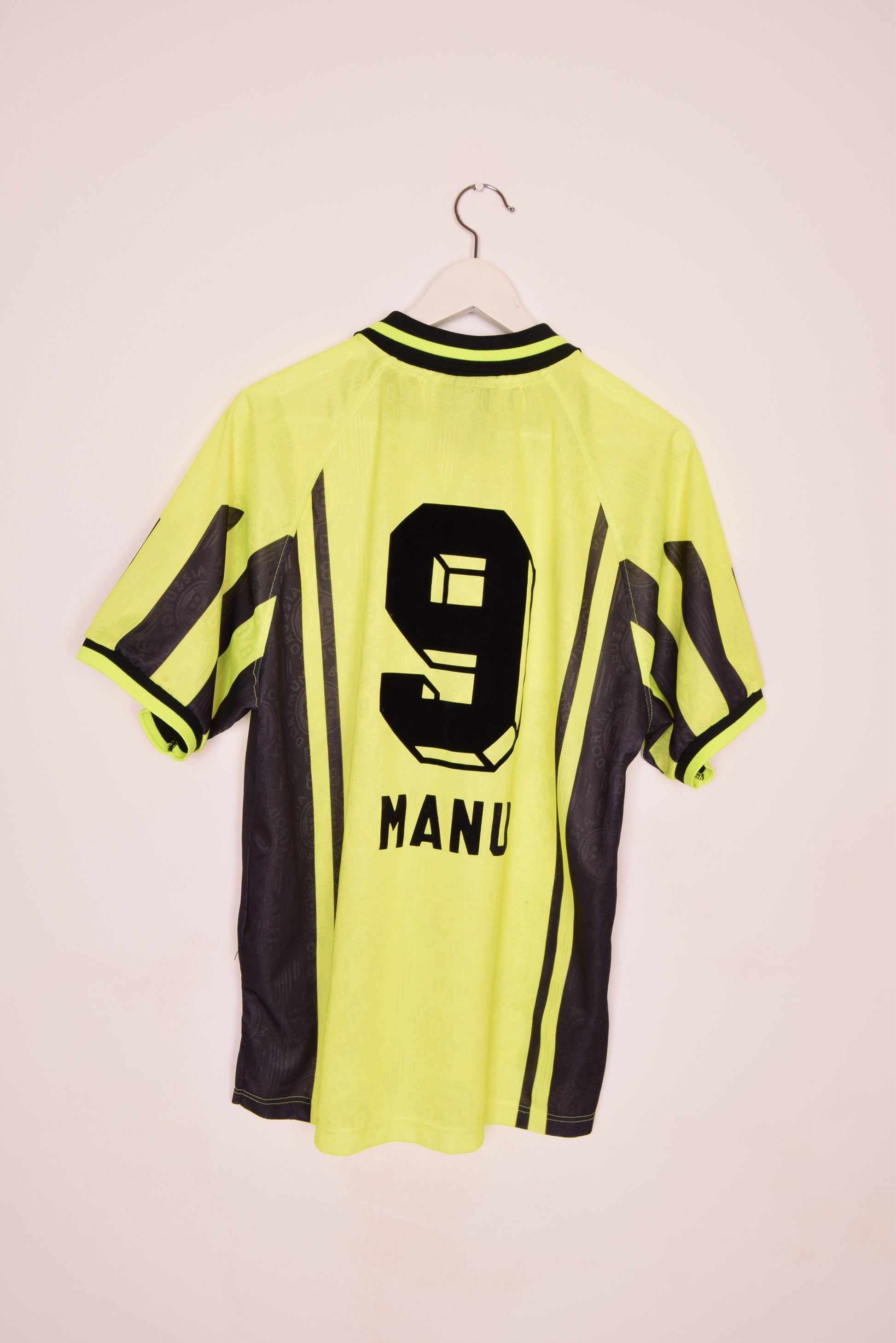 Vintage BVB Borrusia Dortmund 1996-1997 Nike Premier Size L Football Shirt Home 