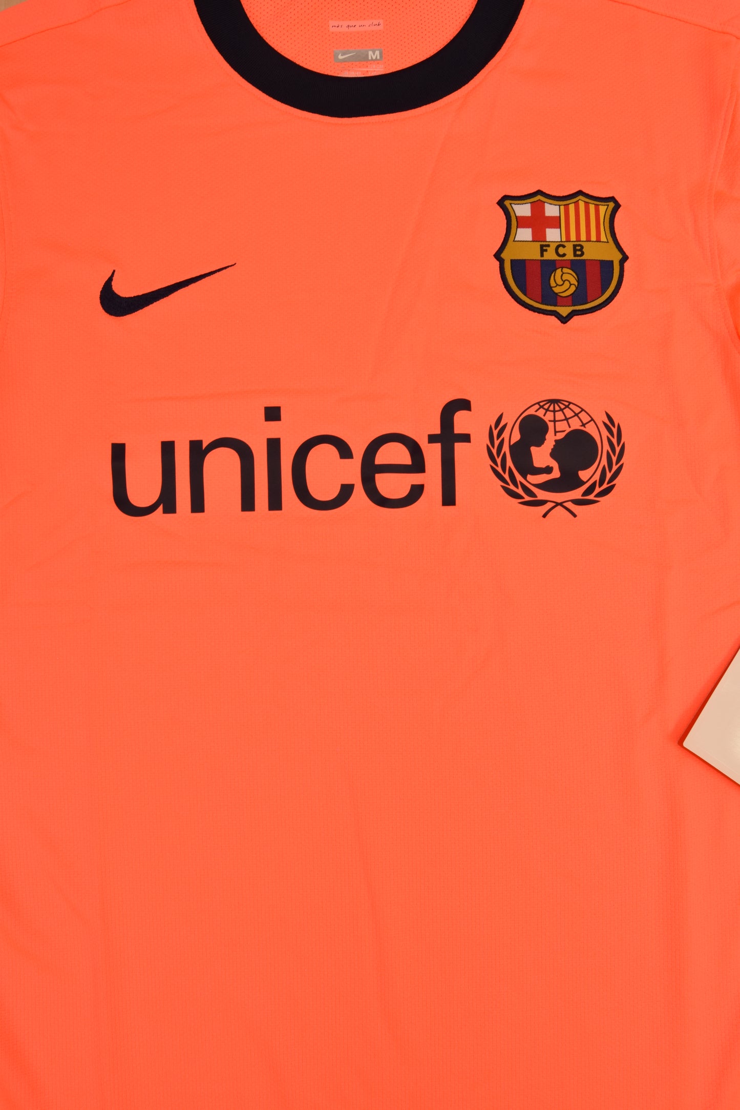 Authentic New FC Barcelona Nike Home Player's Issue / Edition Football Shirt 2009-2010 BNWT Deadstock Size L Unicef Short Sleeve Bright Mango Neon Sunset