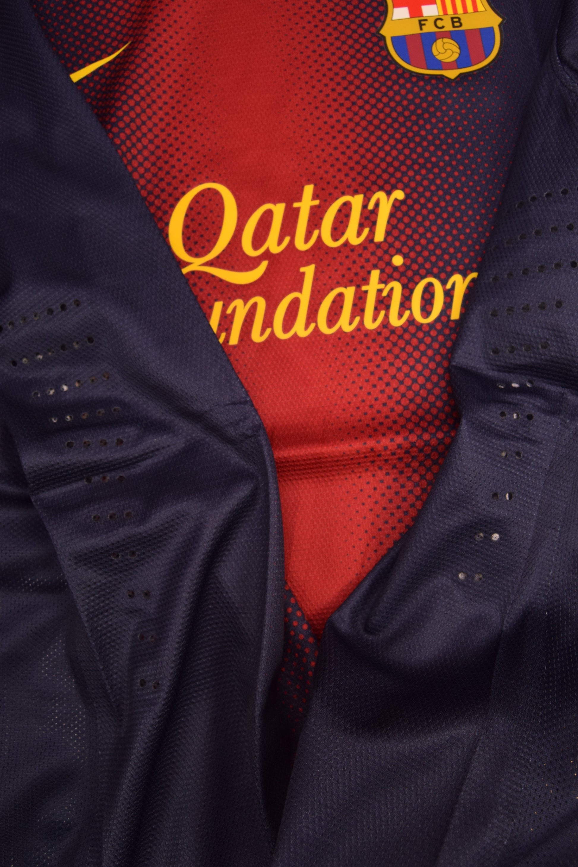 Authentic New FC Barcelona Nike DRI FIT Home Football Shirt 2012 - 2013 Player's Issue / Version Deadstock Size L Red Blue Qatar Foundation