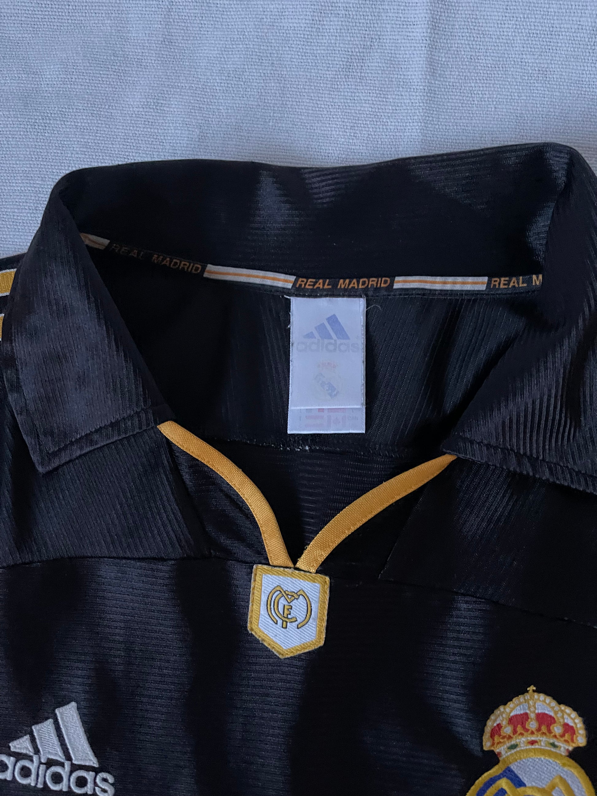 Vintage Real Madrid Adidas 1999-2001 Away Football Shirt Black Shiny Size LTeka