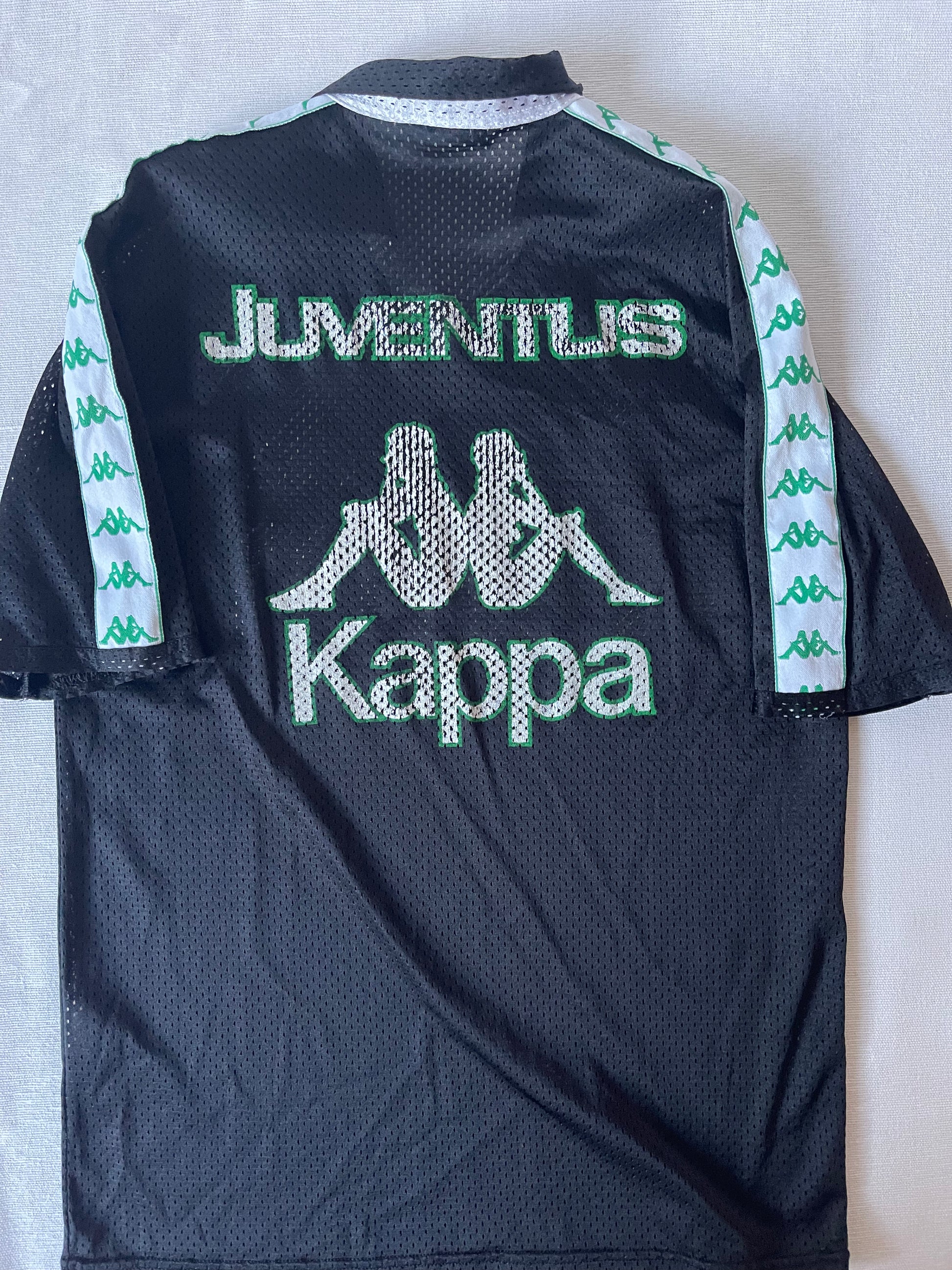 Vintage Juventus Kappa 1990-1991 Training Perforated Shirt Black Made in Italy Size L Upim